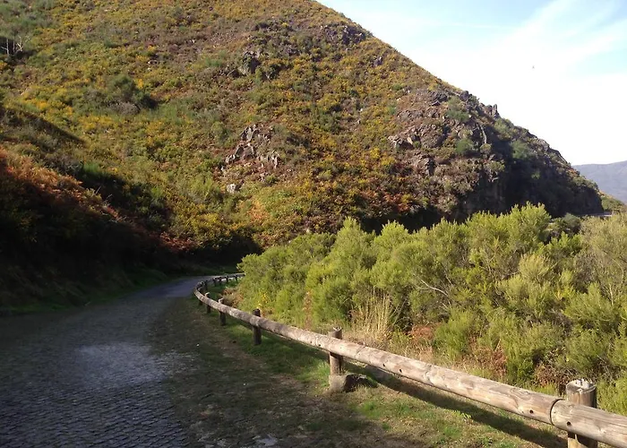 Nyaraló Cantinho Redondo Geres Entre Ambos os Rios