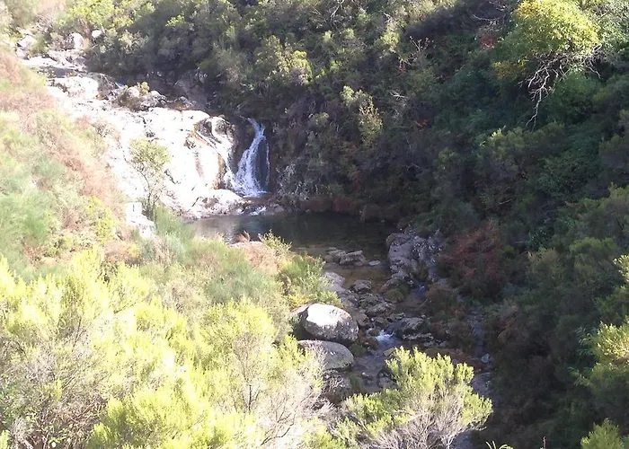 Cantinho Redondo Geres Entre Ambos os Rios